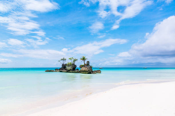 istock Willy's Rock at White Sand Beach, Boracay Island, Philippines. 1663231298