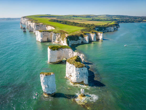 Old Harry Rocks and Isle of Purbeck Old Harry Rocks and Isle of Purbeck, Dorset headland stock pictures, royalty-free photos & images