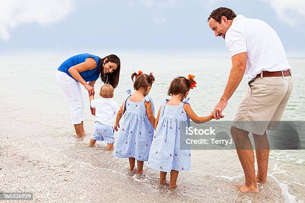 Día En La Playa Foto de stock y más banco de imágenes de Nápoles - Florida - Nápoles - Florida, Florida - Estados Unidos, Vacaciones - Viaje