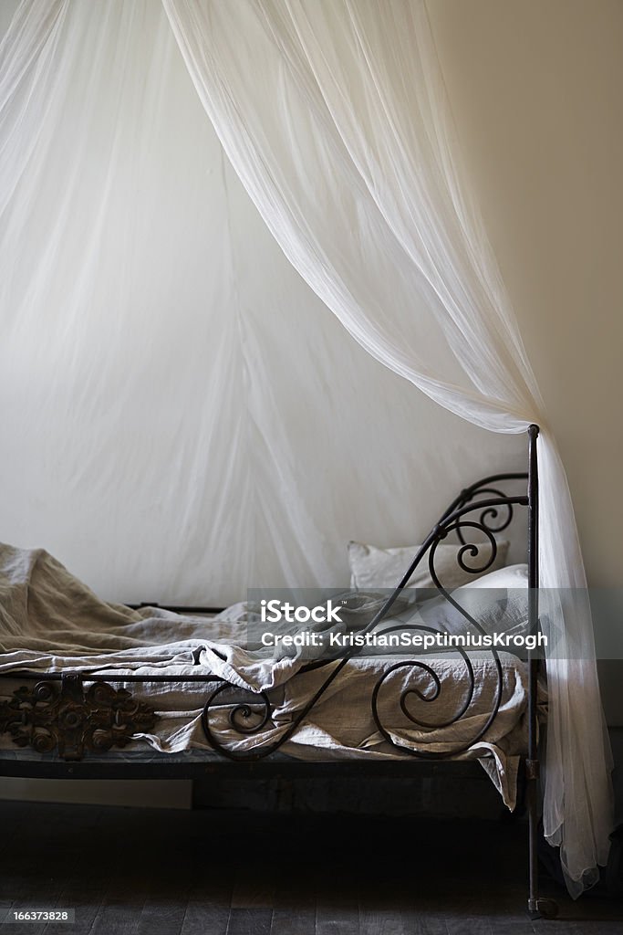 Letto matrimoniale - Foto stock royalty-free di Materasso