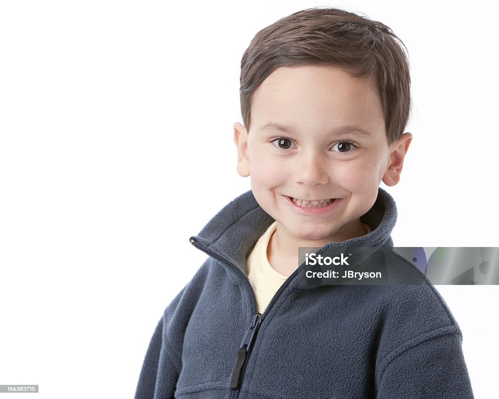 Pessoas Reais: Sorrindo caucasianas hispânica menino cabeça ombros - Foto de stock de 4-5 Anos royalty-free