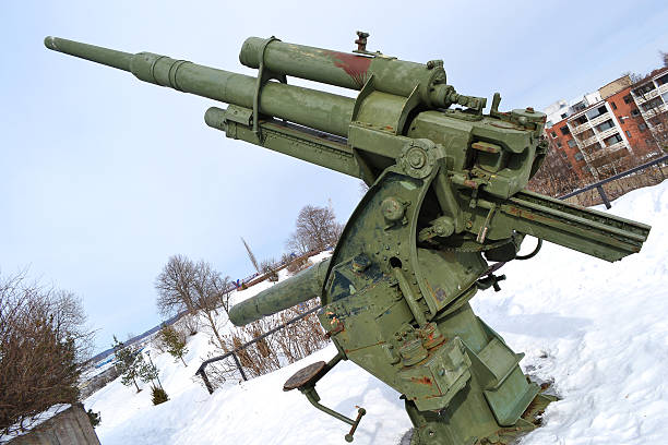 istock Old antiaircraft gun of the Second World War 166413935