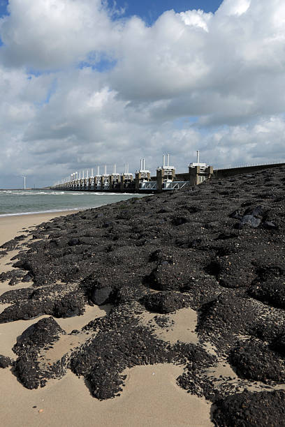 istock Oosterschelde Storm Surge Barrier 166420751