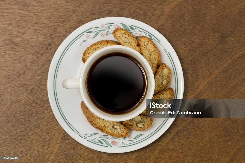 Чашка кофе с cookie-файлы - Стоковые фото Арахис - еда роялти-фри
