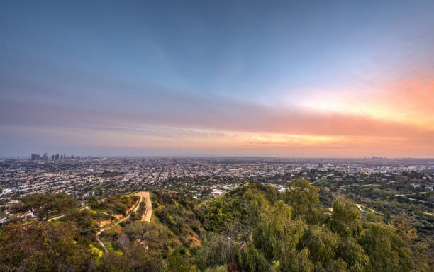 istock Endless Los Angeles after sunset 1664729086