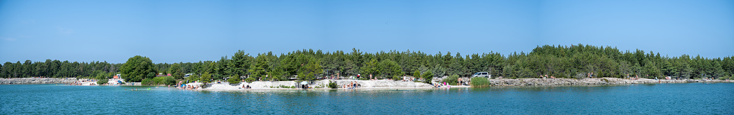 The Blue Lagoon, originally a limestone quarry, has gained fame as a public destination for swimming. Open to the public without any admission fee, it offers a unique and captivating environment for visitors to enjoy the water amidst its stunning natural backdrop.