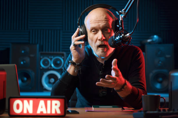 istock Confident radio DJ talking into the mic 1665608180