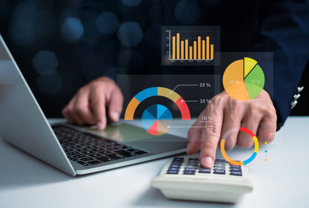 istock Business people use computers to analyze business and manage corporate data, business analytics with charts, metrics and KPIs to improve organizational performance, marketing, financial organization strategy. 1665675487