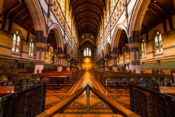 all'interno della cattedrale di st. paul a melbourne, australia - victoria state melbourne australia church foto e immagini stock