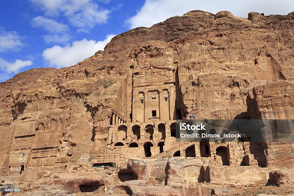 初期の墓の Petra ,Jordan - アラビアのロイヤリティフリーストックフォト