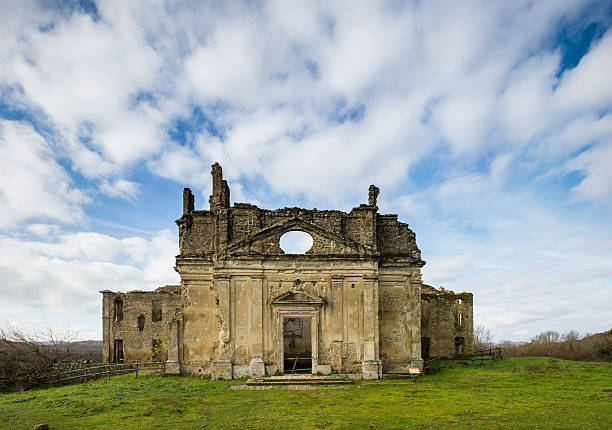 Ruínas de Monterano - foto de acervo