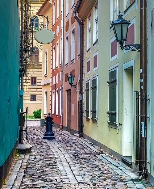 istock Narrow medieval street 166594004