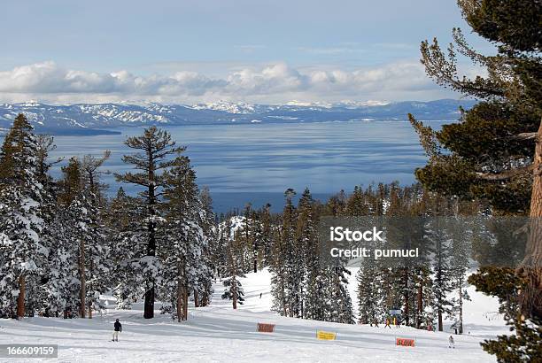 스키타기 Lake Tahoe 0명에 대한 스톡 사진 및 기타 이미지 - 0명, 겨울, 겨울 스포츠