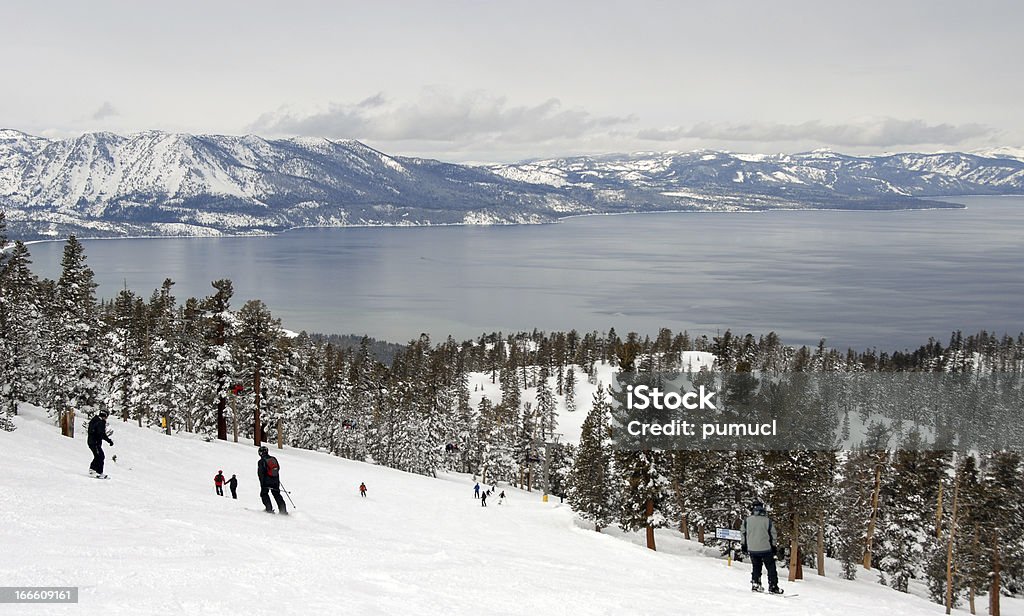 Esqui em Lake Tahoe - Foto de stock de Lago Tahoe royalty-free