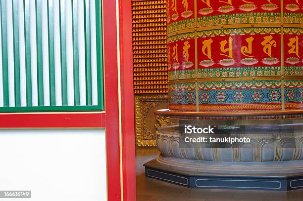 Сингапур Будда Зуб Relic Храм — стоковые фотографии и другие картинки Клуазоне - Клуазоне, Праздничные украшения и декорации, Украшенный