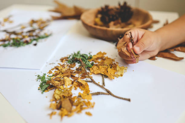 istock Children's creative activities, autumn idea 1666198488