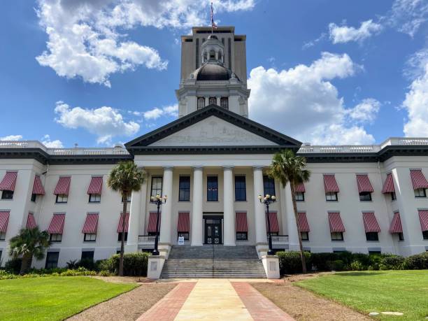 istock Florida State Capitol Building in Tallahassee 1666223754