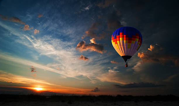 istock Romance of the flight 166637173