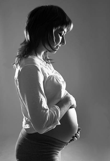 istock Young pregnant woman black and white 166639395