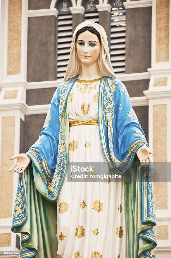 Statua della Vergine Maria in Tailandia - Foto stock royalty-free di Adulto