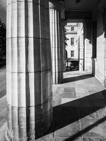 arcaded sidewalk in munich in black and white