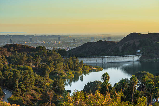 istock Sunses in California, Los Angles Dam 166679582