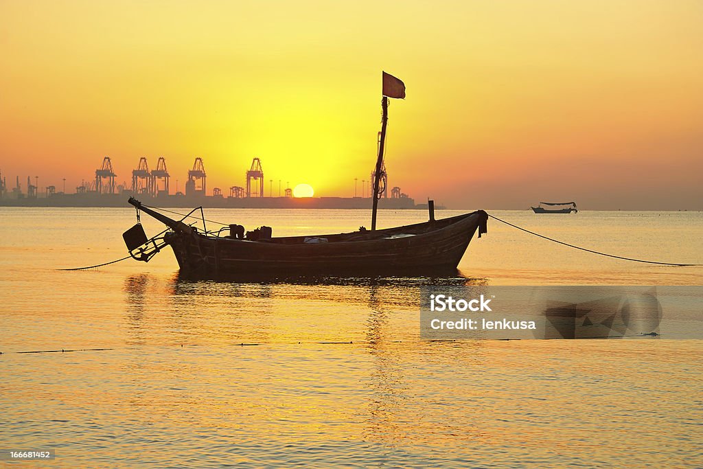Manhã no Mar Amarelo. - Foto de stock de Amarelo royalty-free