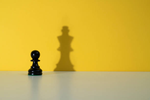 istock Pawn piece wants to be king 1667001572