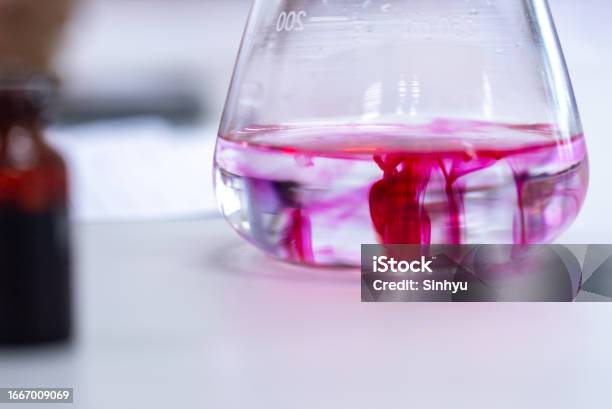 Ph Testing In Food And Encapsulation Experiment Example In The Laboratory Stock Photo - Download Image Now