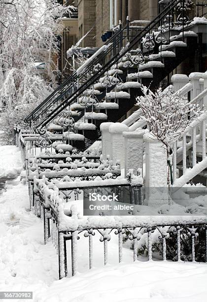 モントリオールに雪と風 - カナダのストックフォトや画像を多数ご用意 - カナダ, ケベック州, モントリオール