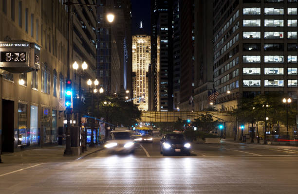istock Night Traffic in Downtown Chicago. 1667393659