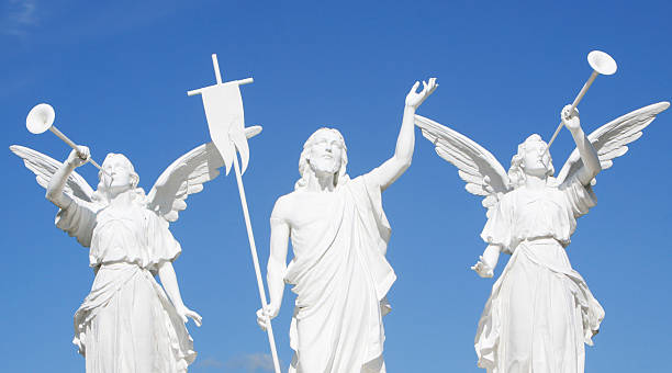 istock Statue-Jesus Christ with Angels 166740919