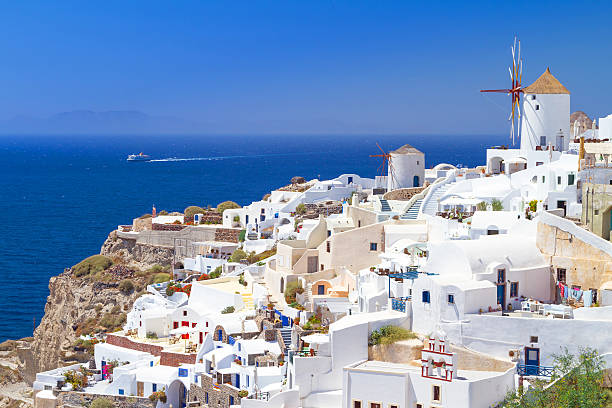 istock Architecture of Oia town on Santorini 166780615