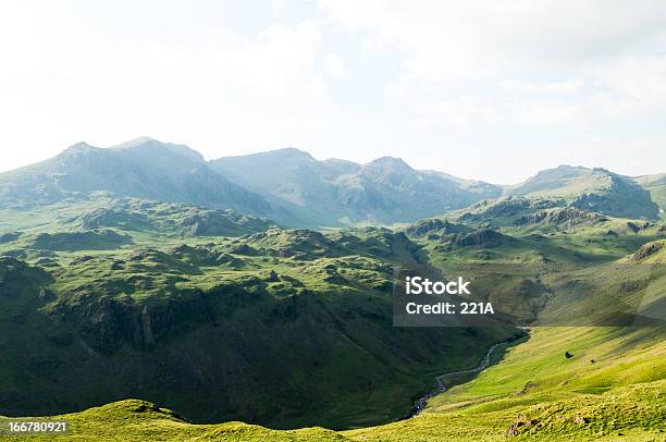 Distrito De Los Lagos De Inglaterra Cayó De Eskdale Y Sca Foto de stock y más banco de imágenes de Río Esk