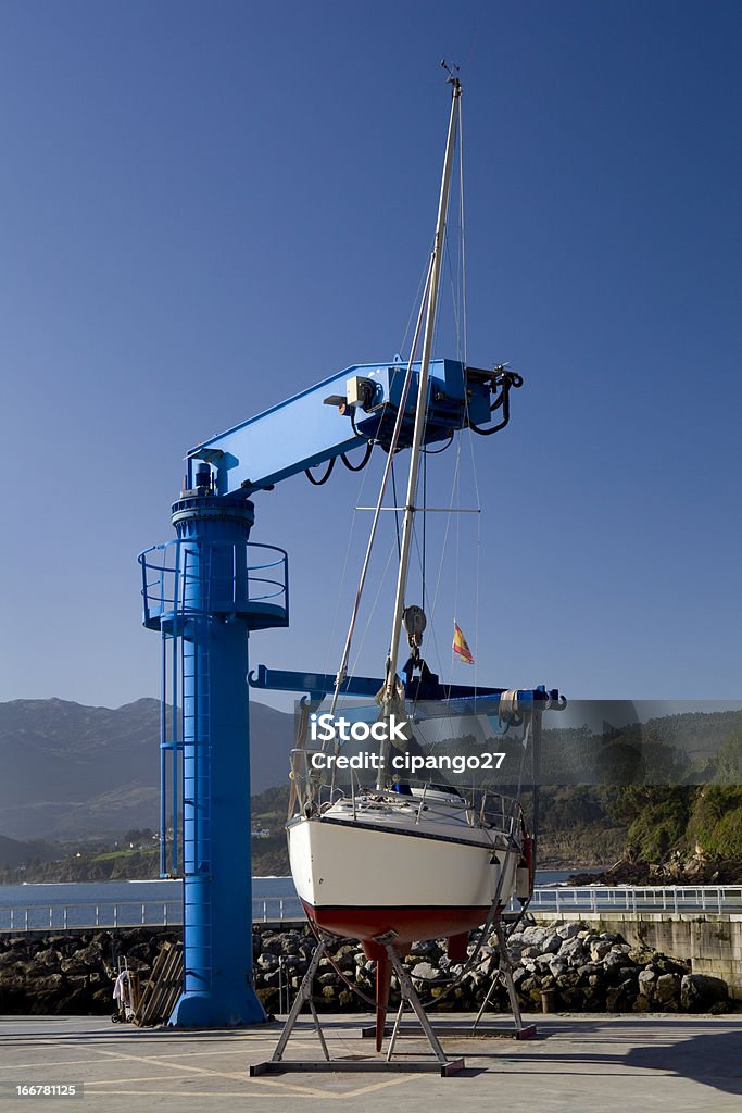 Montaje de vela - Foto de stock de Agarrar libre de derechos