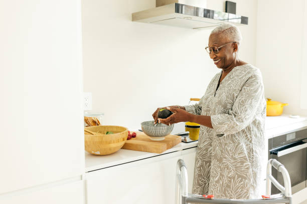 istock Senior women cooking a lunch 1668019204