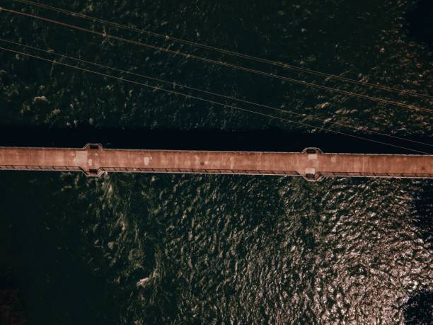 istock Aerial view of  freeway bridge crossing over a river in Eugene 1668194068