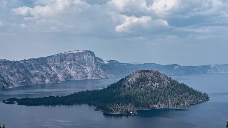 Timelapse of Wizard Island at Crater Lake in Oregon