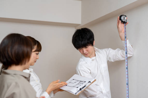 istock Couple is going to start new life together 1668404270