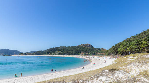 istock The Rodas beach, Islas Cies, Galicia, Spain. 1668463935