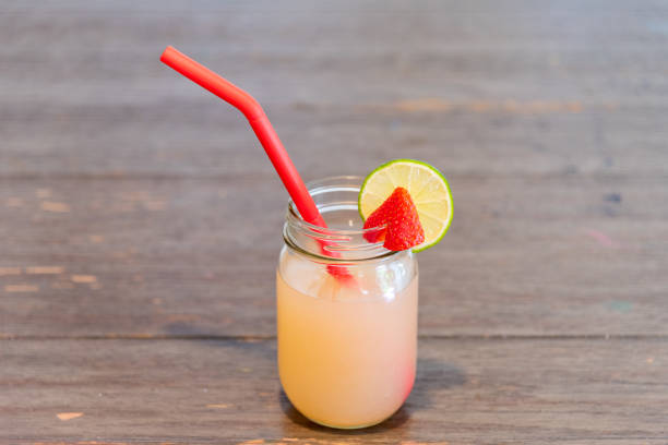 istock Strawberry limeade juice in jar 1669084257