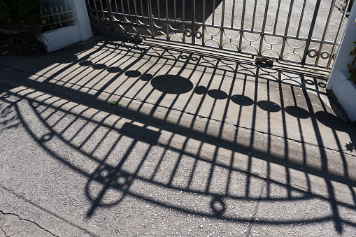 Fence shadow