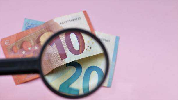 istock the value of the euro 1669517727