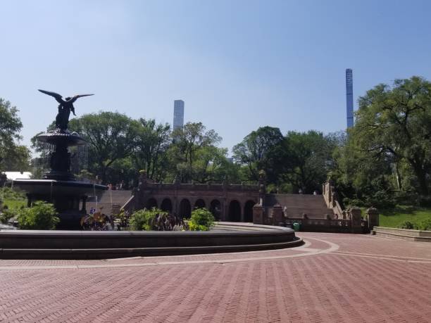 istock View of central park in new York 1669817081