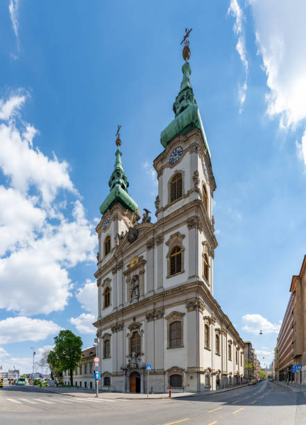 A picture of the Saint Anne Parish Church.