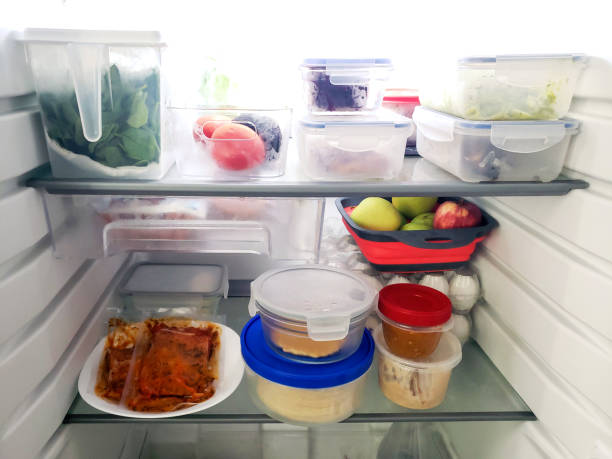 istock Refrigerated food stored in containers 1670370826