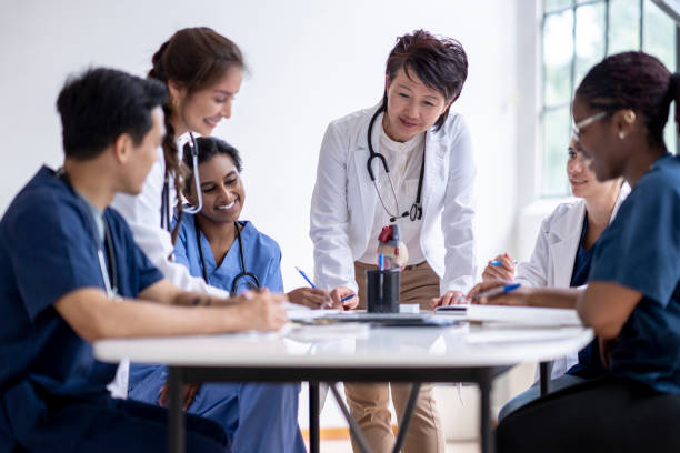 istock Medical Team Meeting 1670479954
