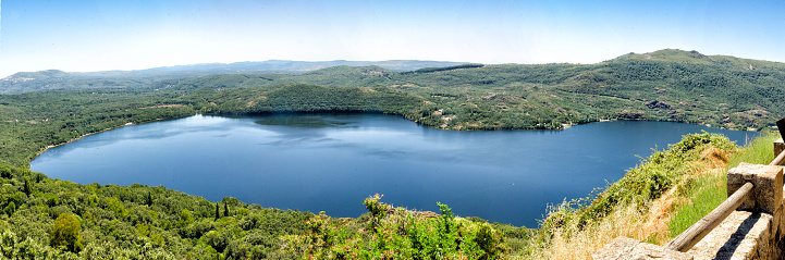 This photograph was taken on August 6, 2023 in the province of Zamora in Spain. On the way to the Costa de la Muerte in Galicia, a stop at Lake Sanabria. It is the largest glacial lake in Spain with an approximate depth of 50 meters and to which several Sanabrese enclaves calmly overlook, including San Martín de Castañeda at an altitude of 1,300 meters
