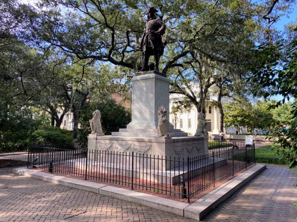 istock Chippewa Square in Savannah, Georgia 1670539318
