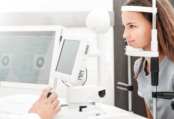 istock Beautiful girl checking vision 1670747631